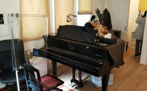２棟めのピアノ教室