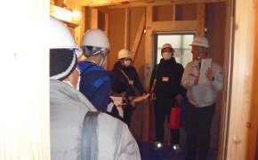 最大規模のお宅訪問バスツアー