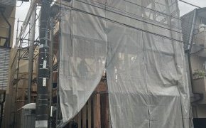 北区十条モデルハウス、上棟しました
