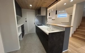 「こんな家に住みたい」と思える、遊び心あふれる二世帯の家