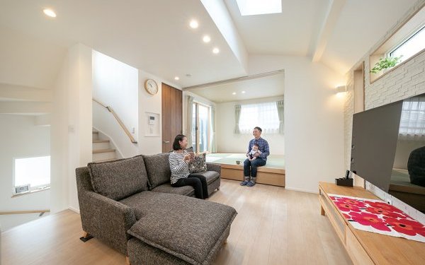 のびのび子育て&家事ラク狭小3階建て住宅