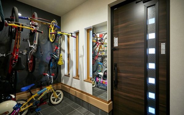 趣味スペースを大切にした仲良し家族