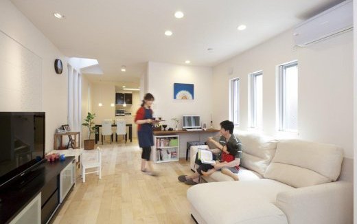 モデルハウスのような3階建て!デザイン重視の狭小住宅