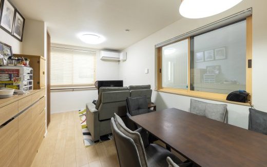 寝るだけの居室はミニマムに。お風呂や介護スペースを広く