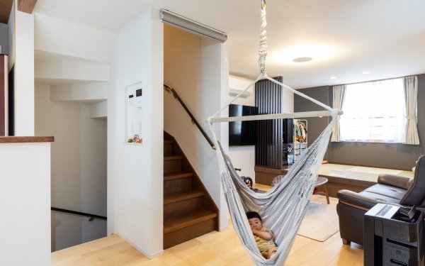 ご家族がそれぞれの居場所を確保した３階建て